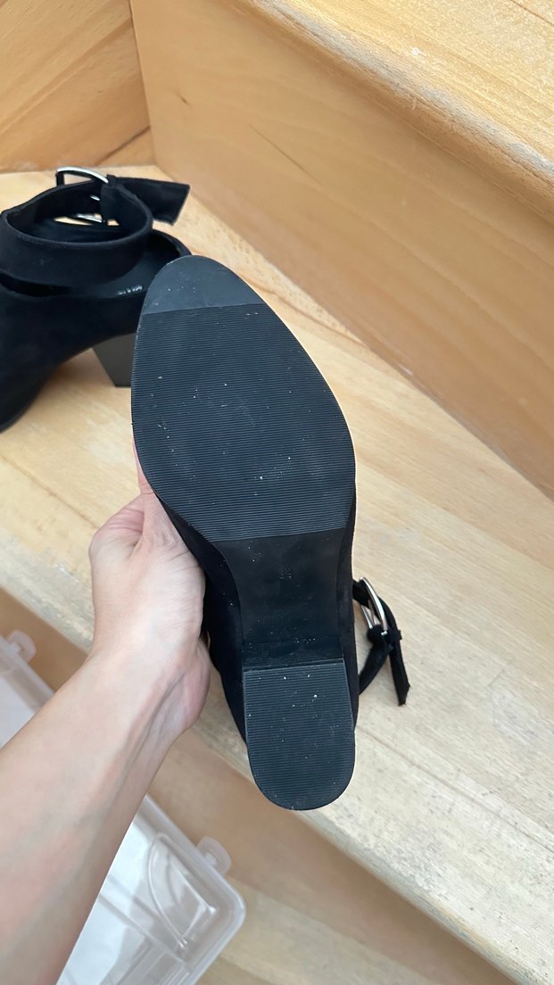 Siyah Süet Tokalı Kadın Topuklu Bot - Görsel 5