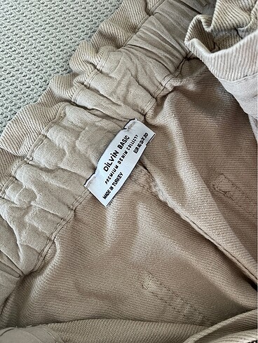 40 Beden camel Renk ÖNÜ PARÇALI, BÜYÜK CEPLİ PAMUKLU PANTALON