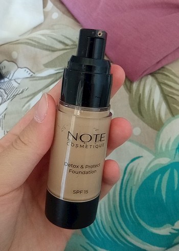Beden Note Detox & Protect Fondöten SPF15 Bej