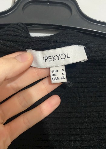 Siyah V Yaka Örgü Kadın Kazak - Görsel 3