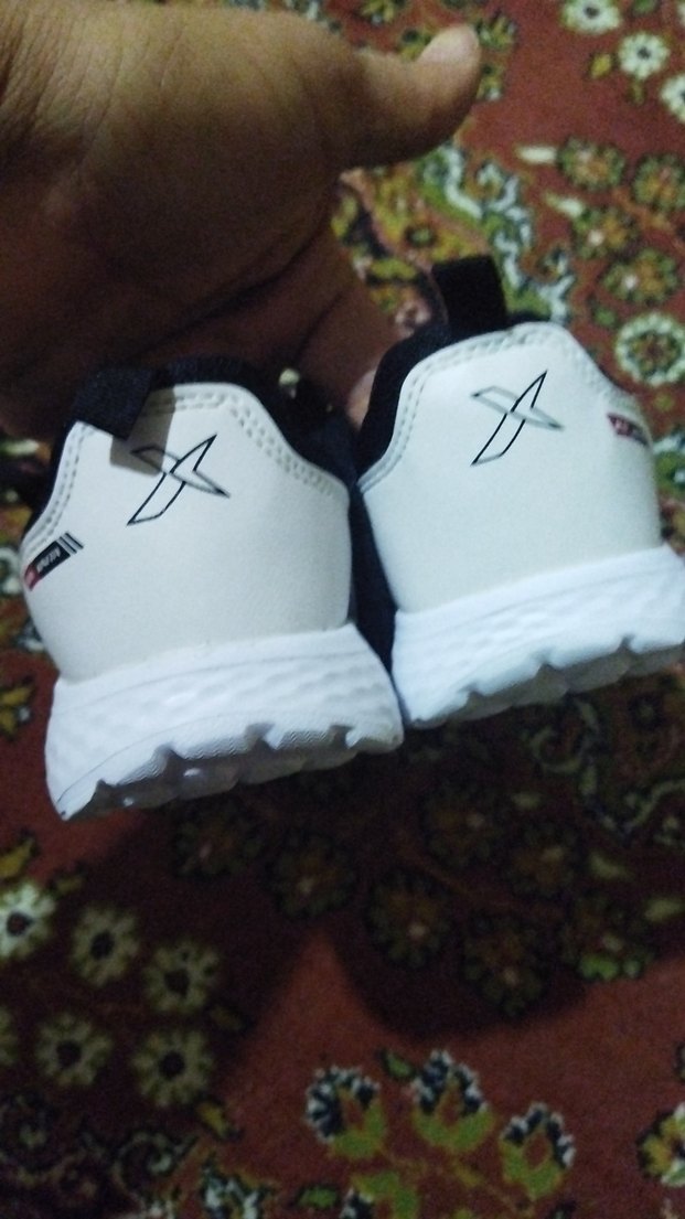 Siyah Yılan Desenli Bağcıklı Spor Ayakkabısi sifir - Görsel 5