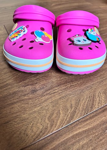 Crocs Crocs Kız Çocuk Pembe Kayışlı Terlik