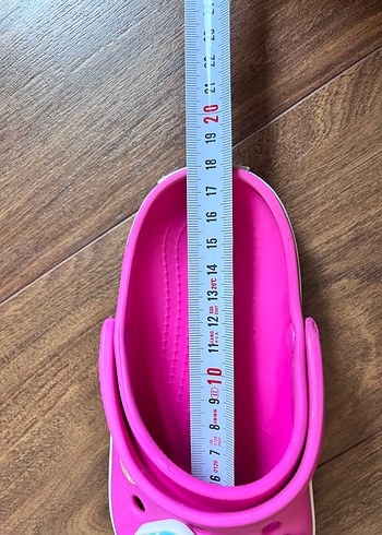 28 Beden Crocs Kız Çocuk Pembe Kayışlı Terlik