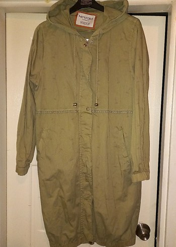 Bej Uzun Düğmeli Keten Ceket - Görsel 3