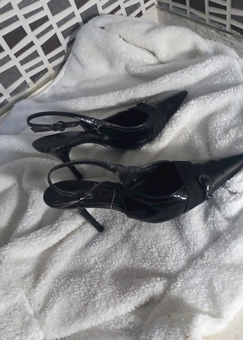 Siyah Tokalı Stiletto Topuklu Kadın Ayakkabı - Görsel 2