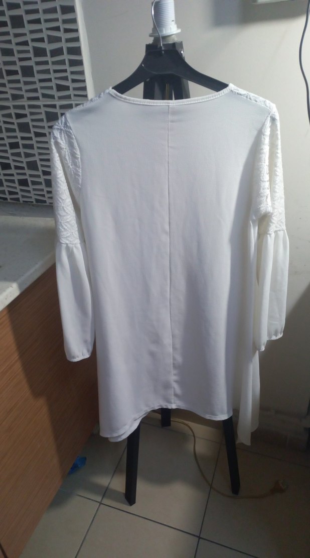 Dantelli Beyaz Uzun Kollu Kadın Bluz - Görsel 3