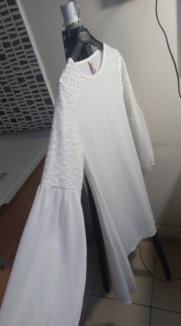 Dantelli Beyaz Uzun Kollu Kadın Bluz - Görsel 2