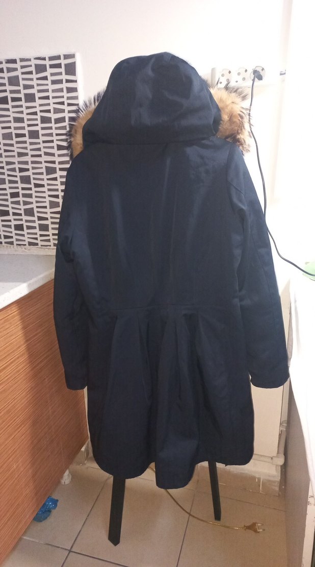 Kürklü Kapüşonlu Kadın Kışlık Kaban - Görsel 3