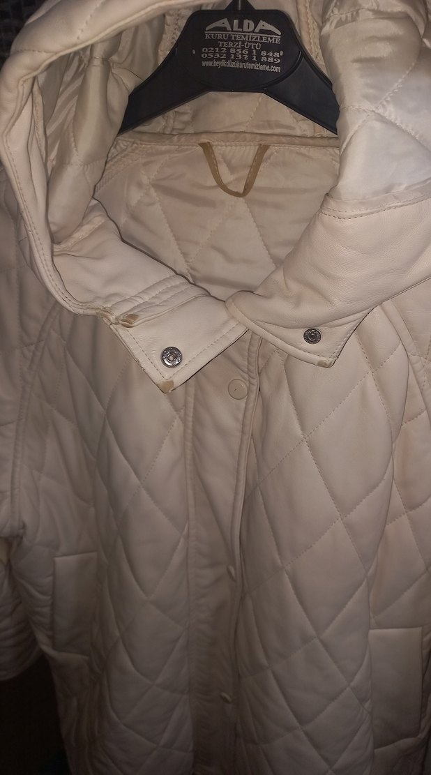 Düğmeli Krem Kapüşonlu Kadın Ceket - Görsel 2