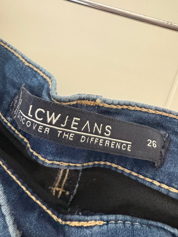 Lacivert Kadın Denim Şort - Görsel 3