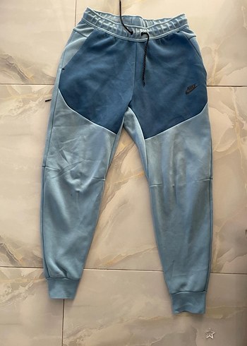 Nike Tech Fleece