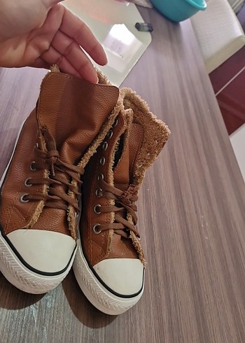 Converse 37