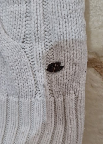 Kısa Kollu Kapüşonlu Beyaz Örgü Kadın Kazak - Görsel 7