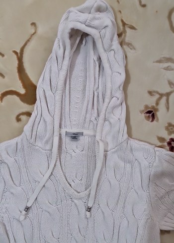 Kısa Kollu Kapüşonlu Beyaz Örgü Kadın Kazak - Görsel 5