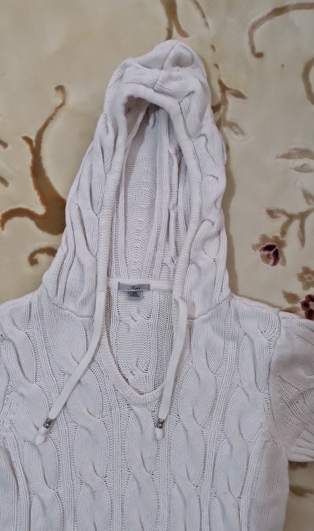 Kısa Kollu Kapüşonlu Beyaz Örgü Kadın Kazak - Görsel 5