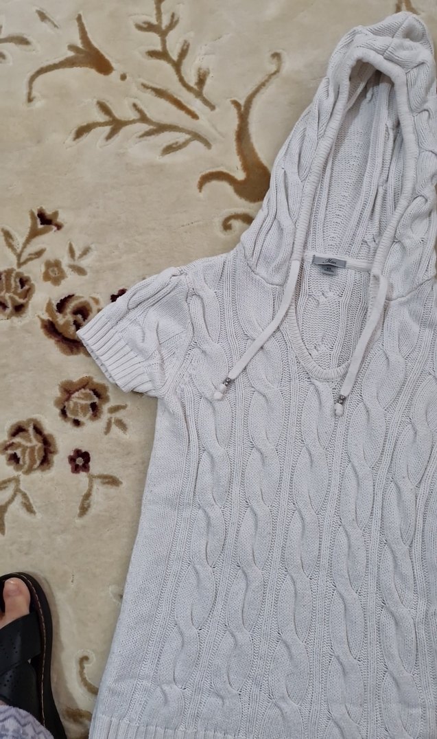 Kısa Kollu Kapüşonlu Beyaz Örgü Kadın Kazak - Görsel 4