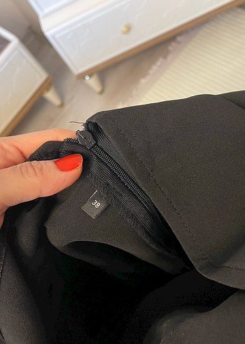 Siyah Drapeli Straplez Uzun Tulum - Görsel 3