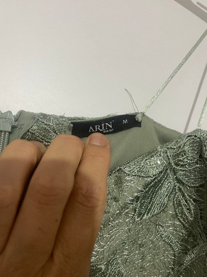 Temiz abiye elbise midi boy - Görsel 3