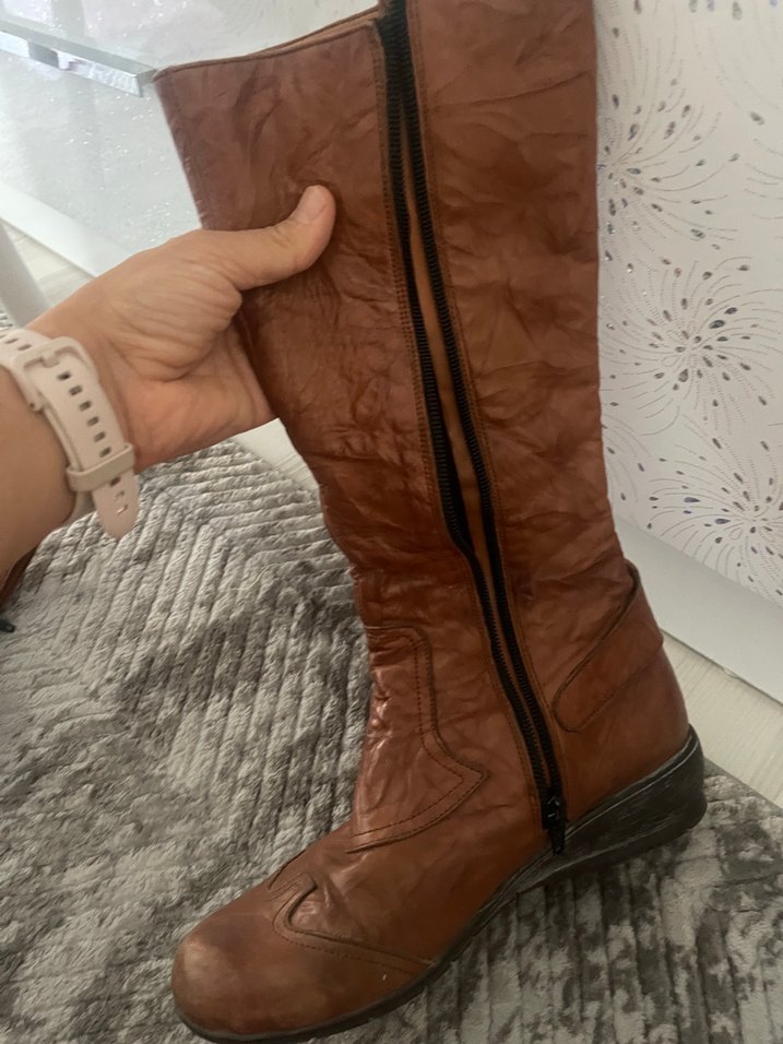 Kahverengi Deri Tokalı Kadın Dizüstü Çizme - Görsel 3