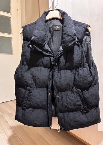 Kadın Siyah Kemerli Kolsuz Şişme Yelek - Görsel 3