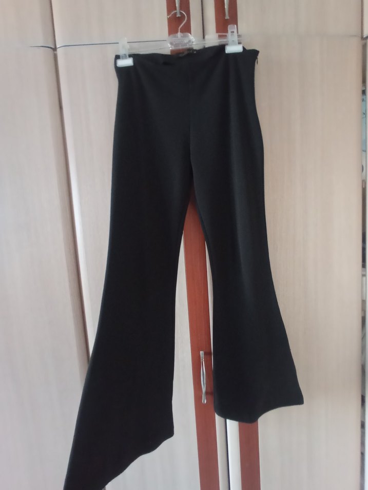 Siyah Yırtmaçlı Dar Kesim Kadın Kumaş Pantolon - Görsel 2