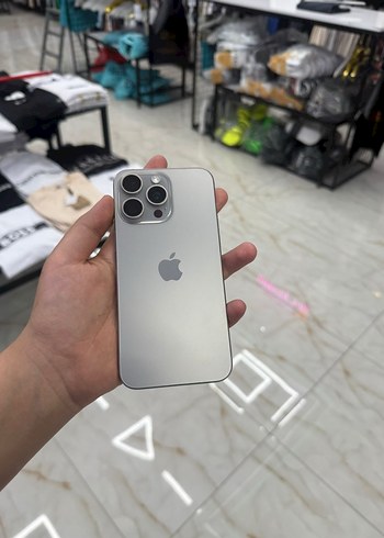 APPLE 15 PRO MAX