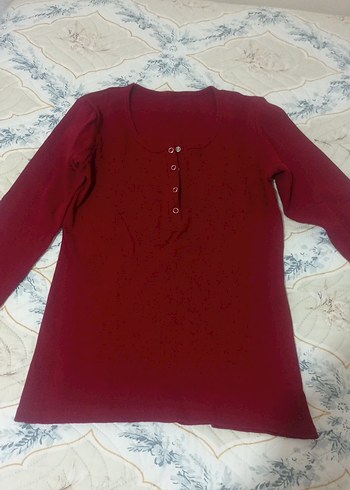 Bordo Düğmeli Uzun Kollu Kadın Tişört