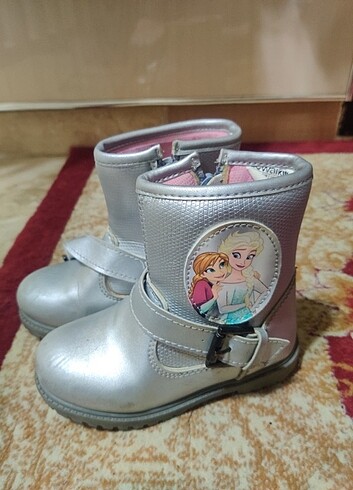 LC Waikiki Kız çocuk Elsalı bot