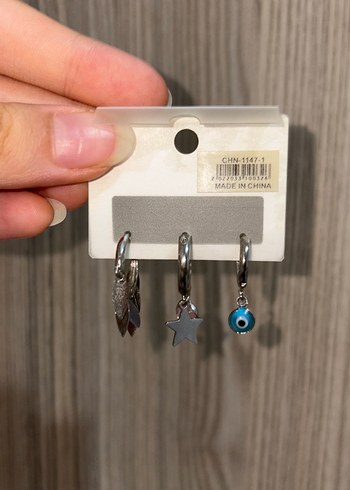 Diğer AXXION Zincir Detaylı Mini Çok Renkli Küpeler