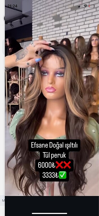 Diğer ışıltılı peruk