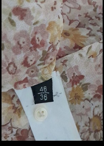 46 Beden ten rengi Renk MASSIMO DUTTI. Dantel Detaylı Bej Bohem Bluz