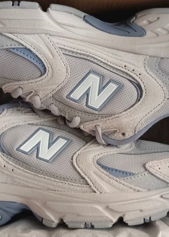New Balance 530