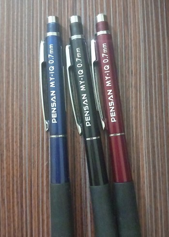 Pensan Mekanik Kalem 0.7 mm kırmızı