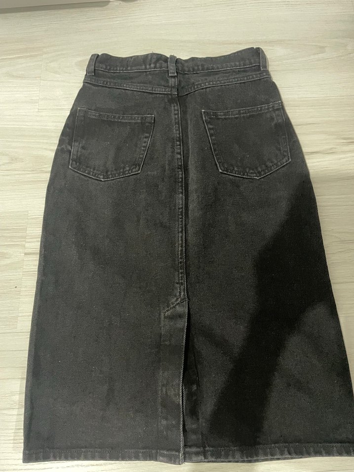 Düğmeli Siyah Uzun Denim Etek - Görsel 2