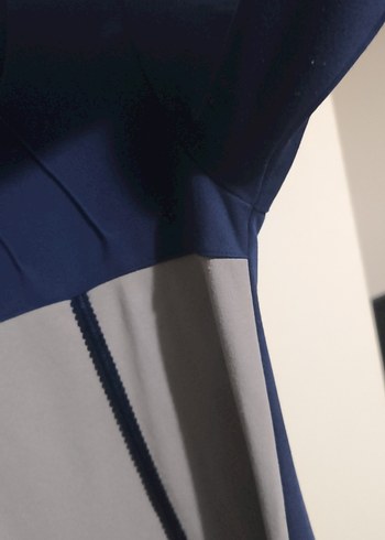 Gri Mavi Piliseli Uzun Kollu Midi elbise - Görsel 4