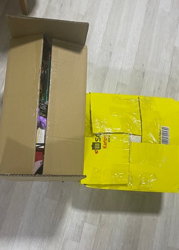 Sarı Yazıcı Sarf Malzemesi Kutusu