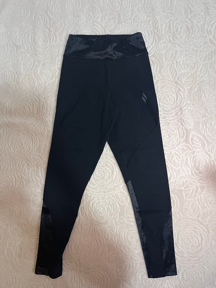 Siyah Kadın Spor Tayt - Görsel 2