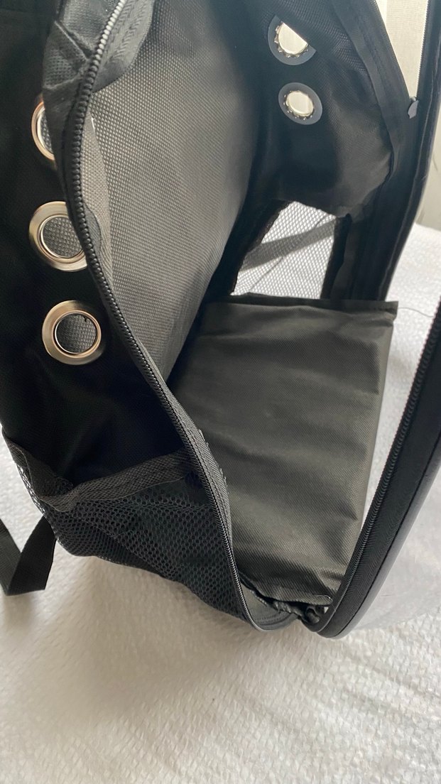 Şeffaf Kapaklı Siyah Evcil Taşıma Çantası - Görsel 4