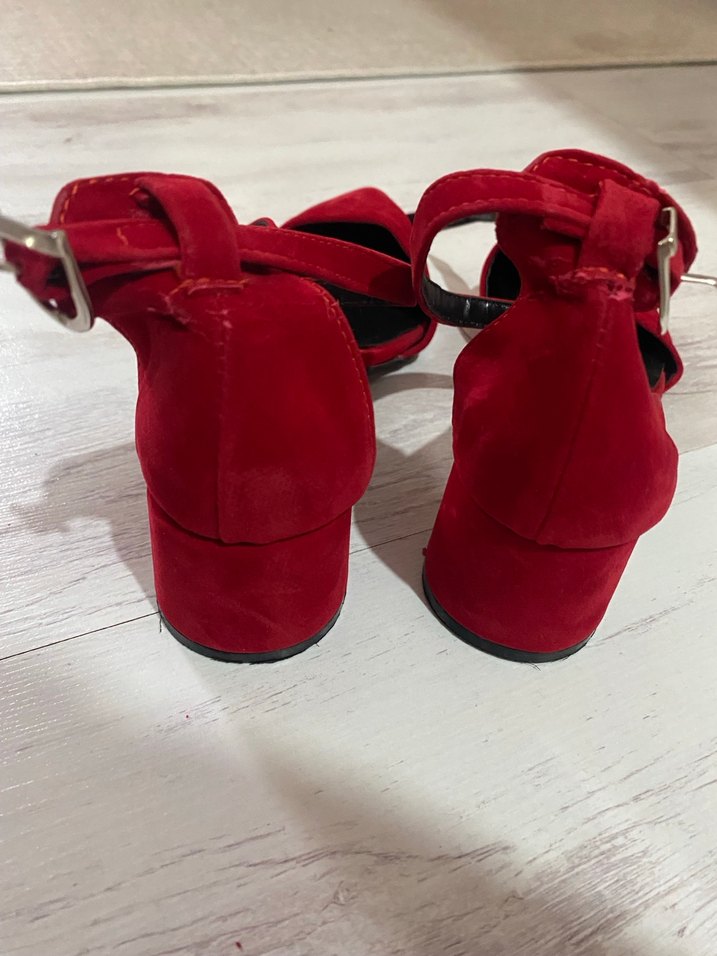 Kırmızı Süet Topuklu Ayakkabı - Görsel 4
