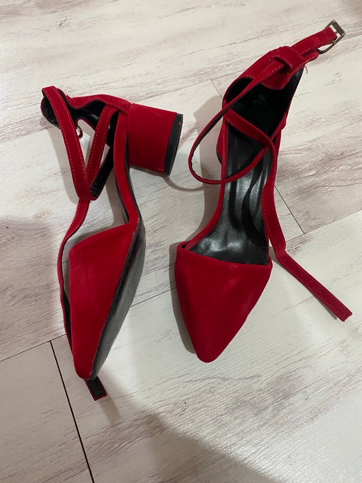 Kırmızı Süet Topuklu Ayakkabı - Görsel 2