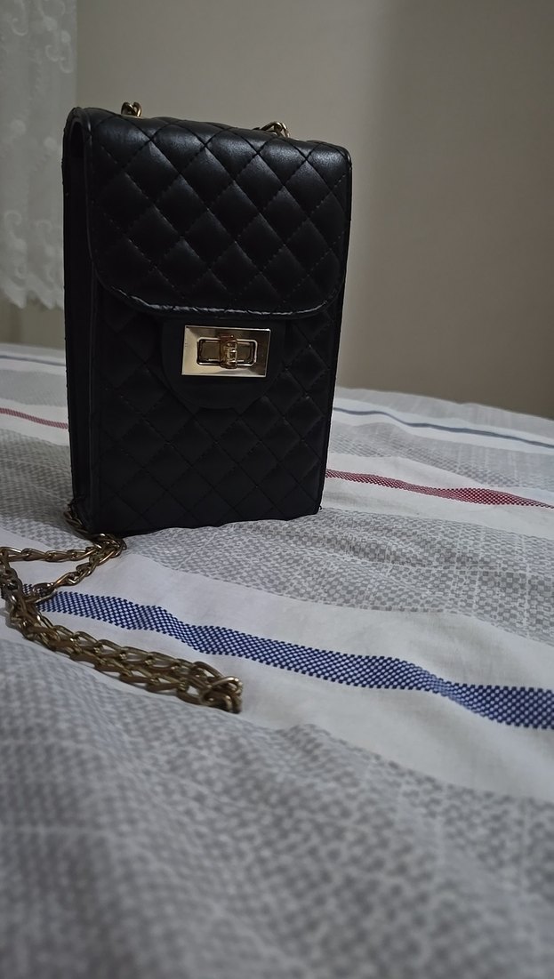 Zincir Detaylı Siyah Deri Kadın Çanta - Görsel 2