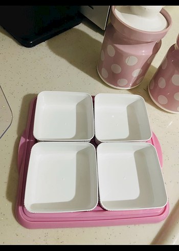 Pembe Noktalı Saklama Kavanozları 2 adet ve Bölmeli Tabak - Görsel 5