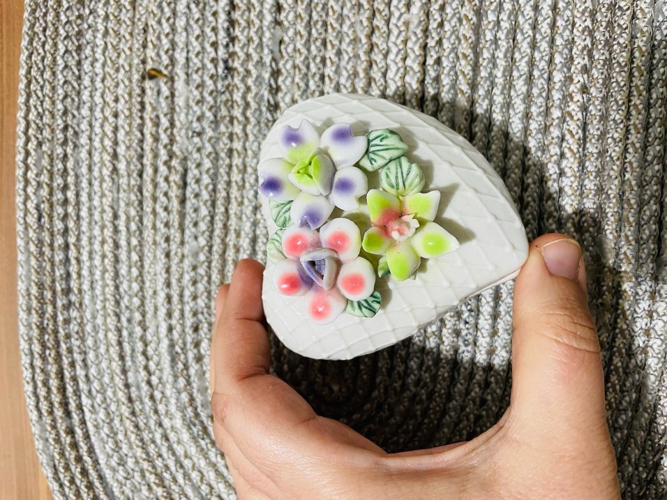 Çiçekli Boncuklu vintage takı kutusu - Görsel 4