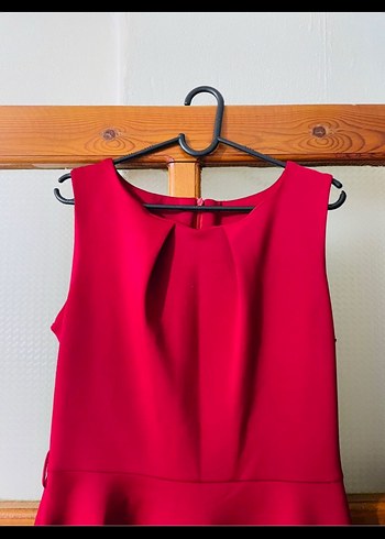 Kırmızı Midi Kolsuz V Yaka Elbise - Görsel 2