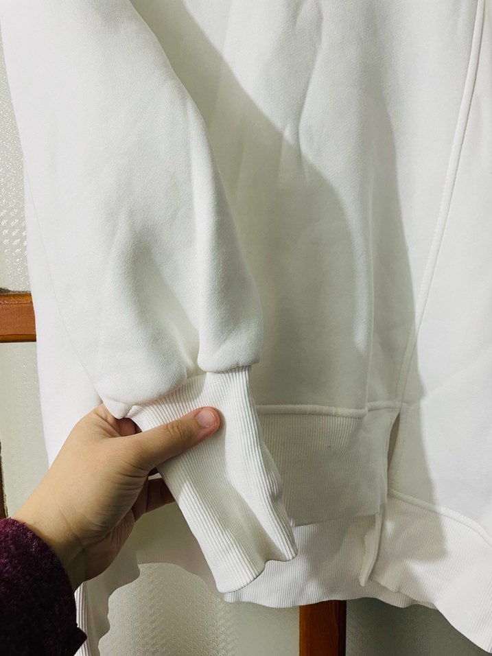 Beyaz Oversize Kadın Sweatshirt - Görsel 2