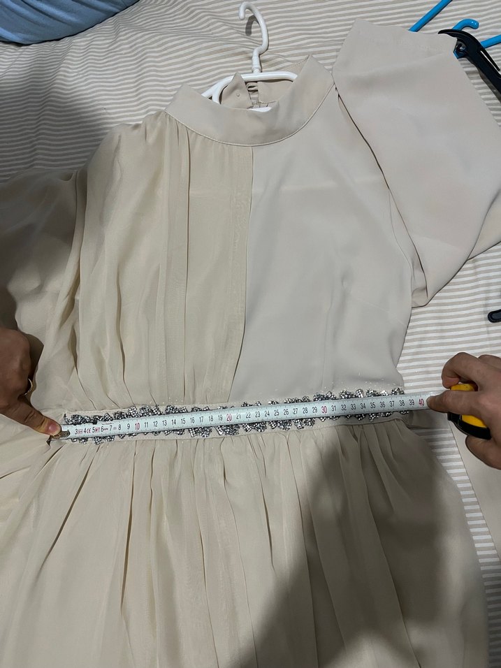 Krem tesettür şık takım - Görsel 3