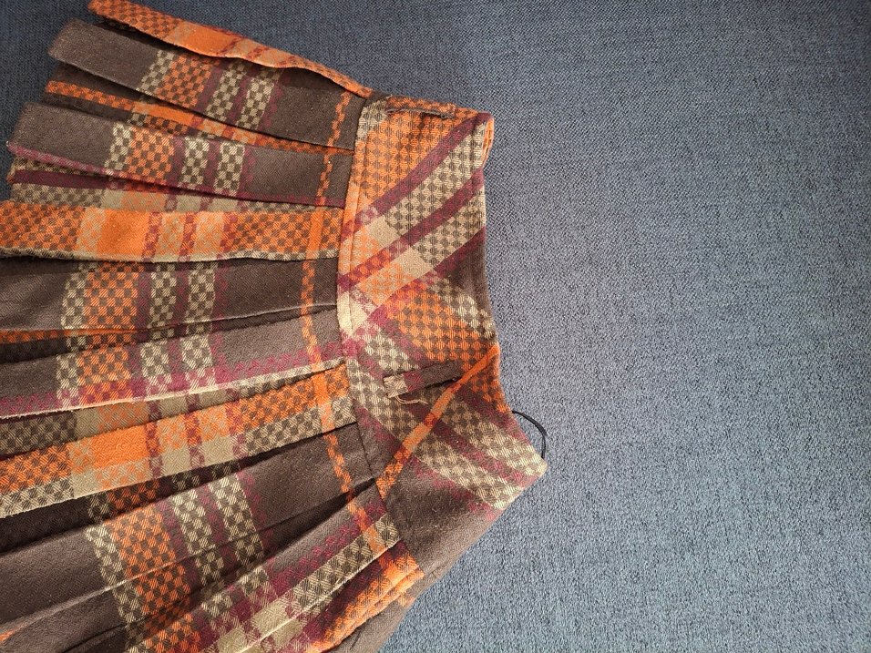 Kahverengi Ekose Pileli Midi Etek - Görsel 3