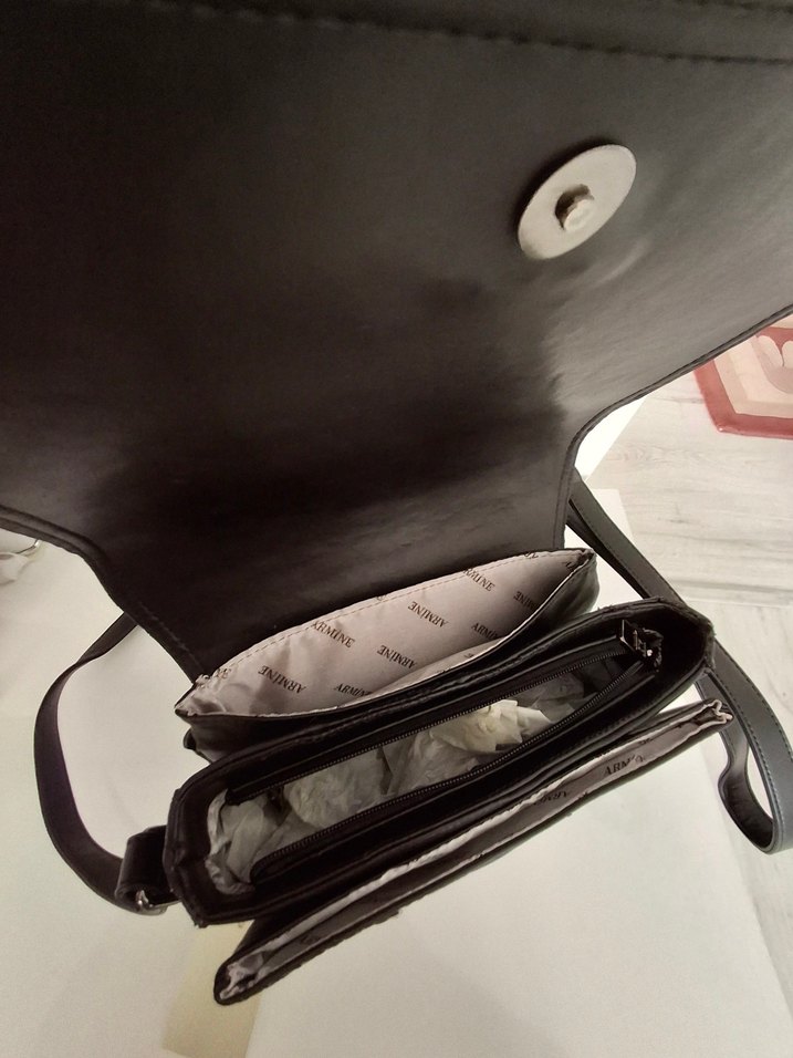 Armine Siyah Deri Tokalı Kadın Çanta - Görsel 4