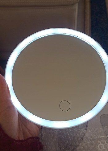 Beyaz LED Işıklı Masaüstü Makyaj Aynası - Görsel 5