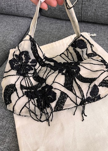 Zara Zara Boncuk İşlemeli Bohem Kadın Çanta